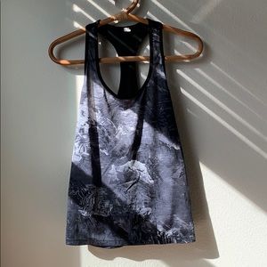 🎈 DONATED 🎈 racerback floral active tank